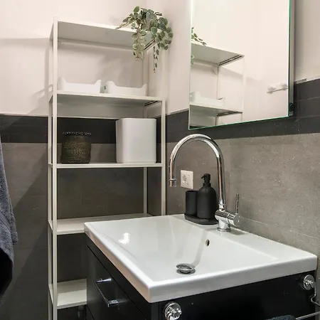 Lorenzo's Urban Escape Rom