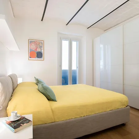 Lorenzo's Urban Escape * Rom